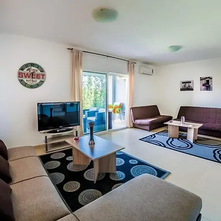 Paliouri Villas 別荘 パリウリ
